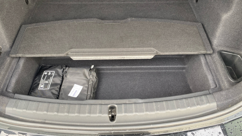 BMW 2 Series 220i MHT Luxury 5dr DCT Petrol Hatchback